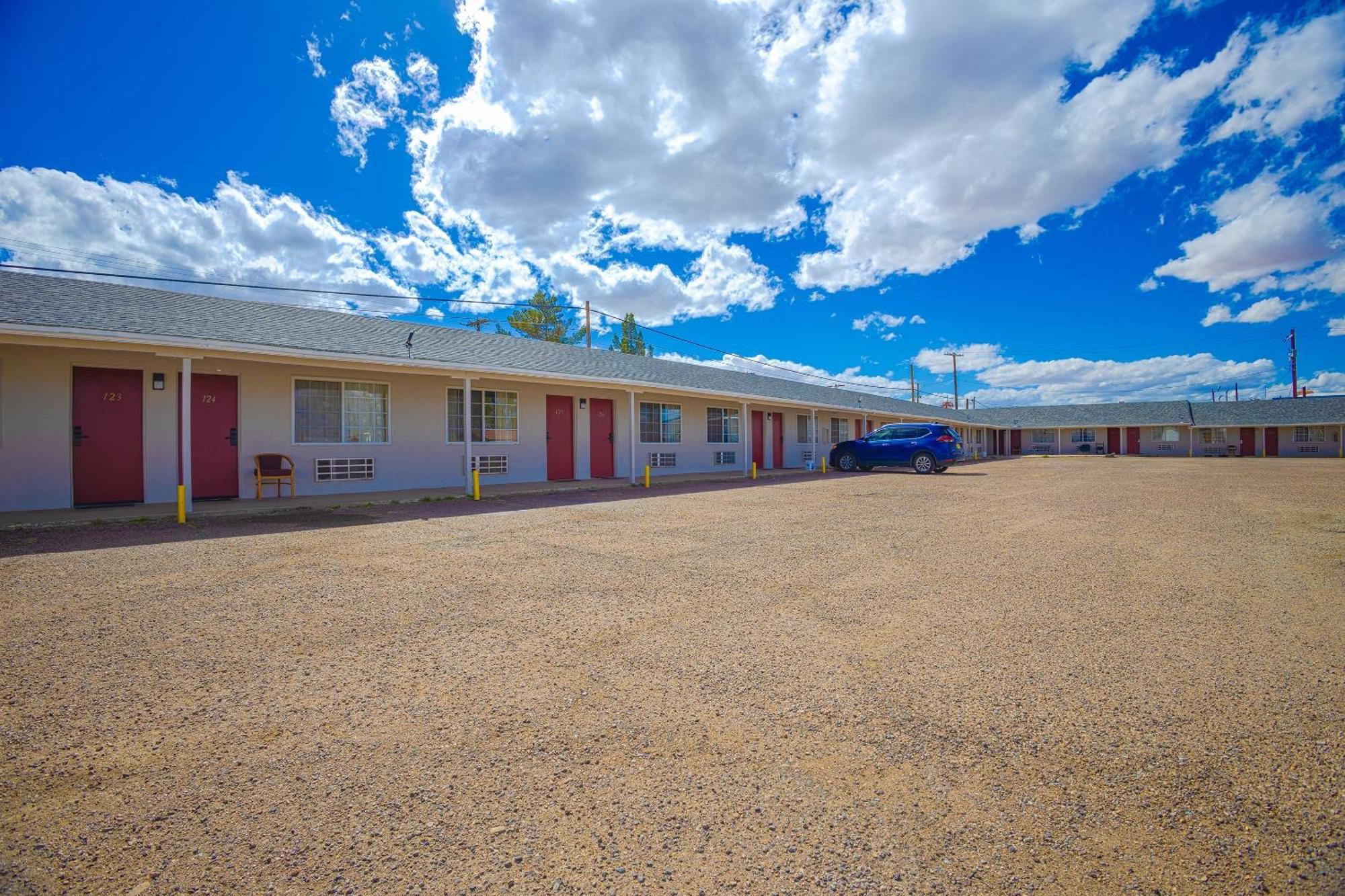 Holiday Motel, Lordsburg By Oyo 외부 사진
